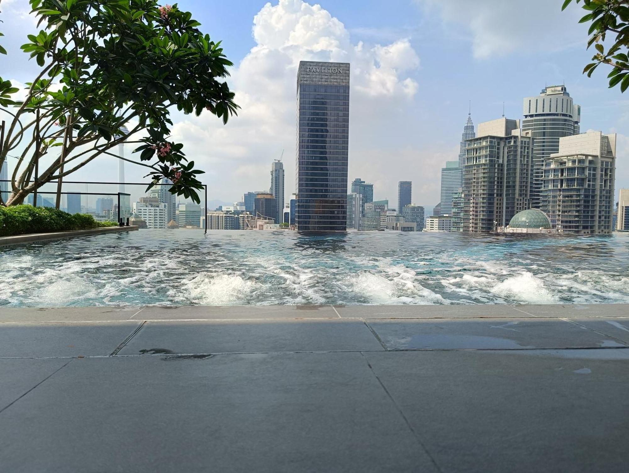 Klcc Suites At Axon Residence クアラルンプール エクステリア 写真