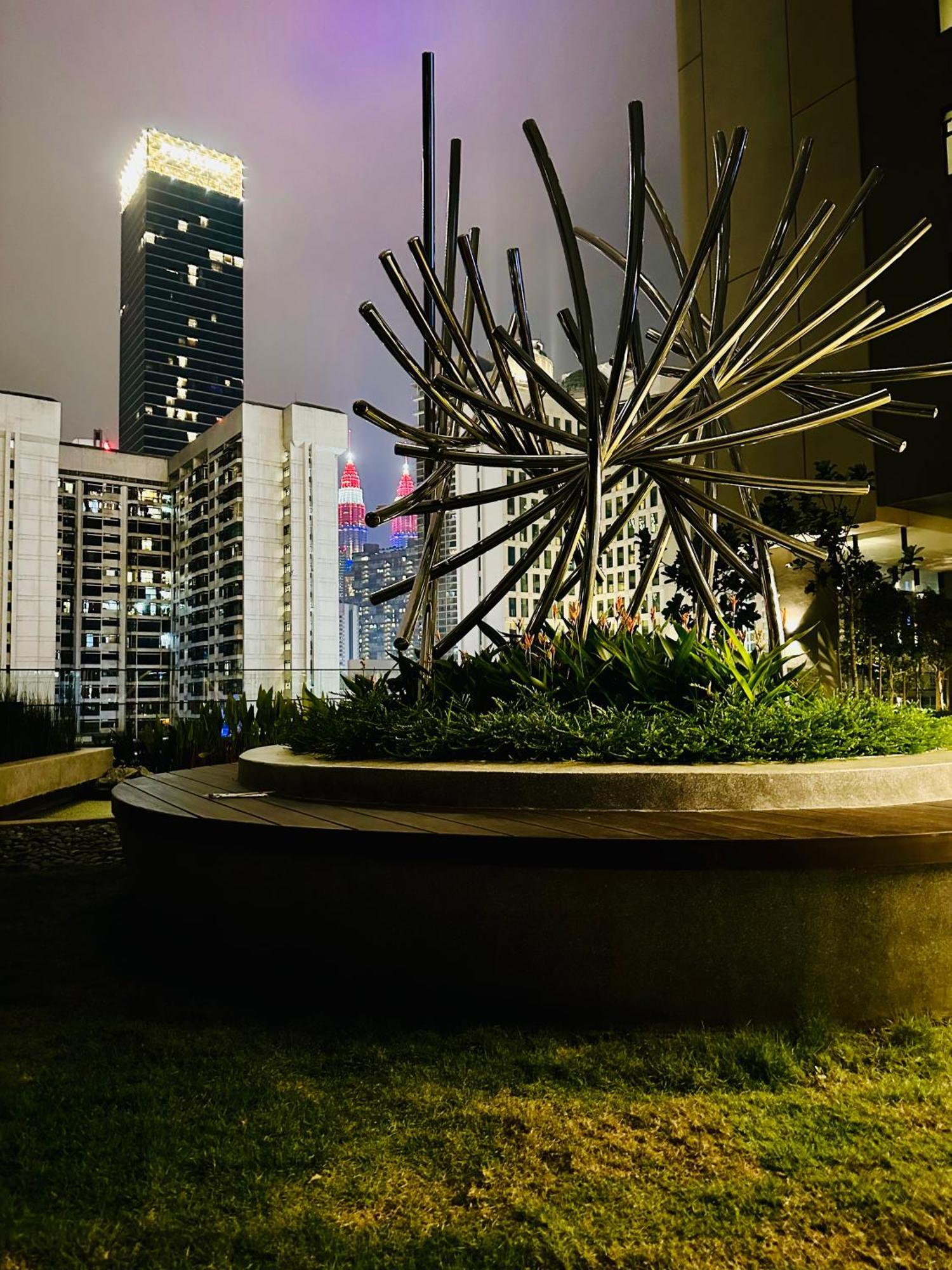 Klcc Suites At Axon Residence クアラルンプール エクステリア 写真