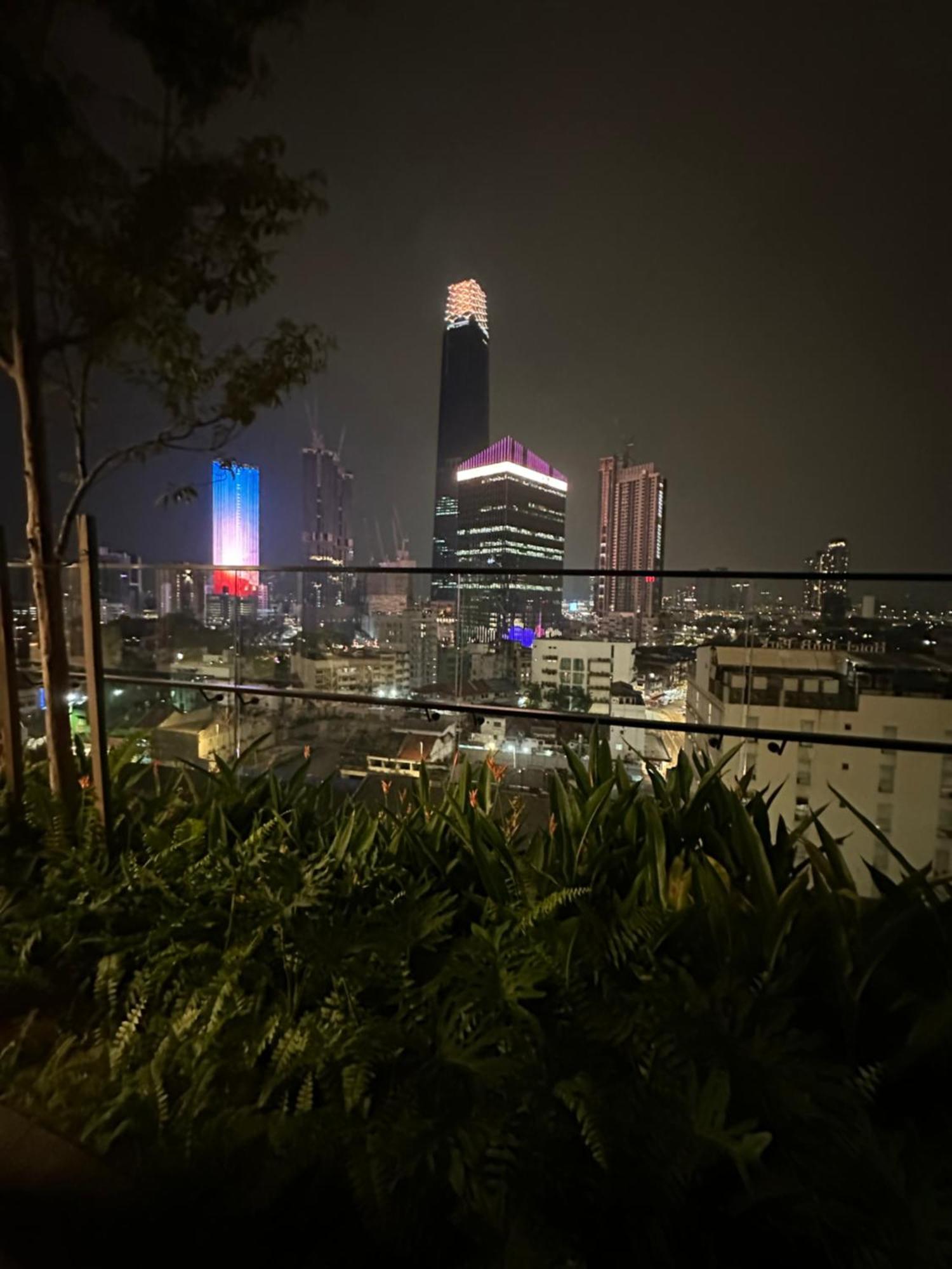 Klcc Suites At Axon Residence クアラルンプール エクステリア 写真