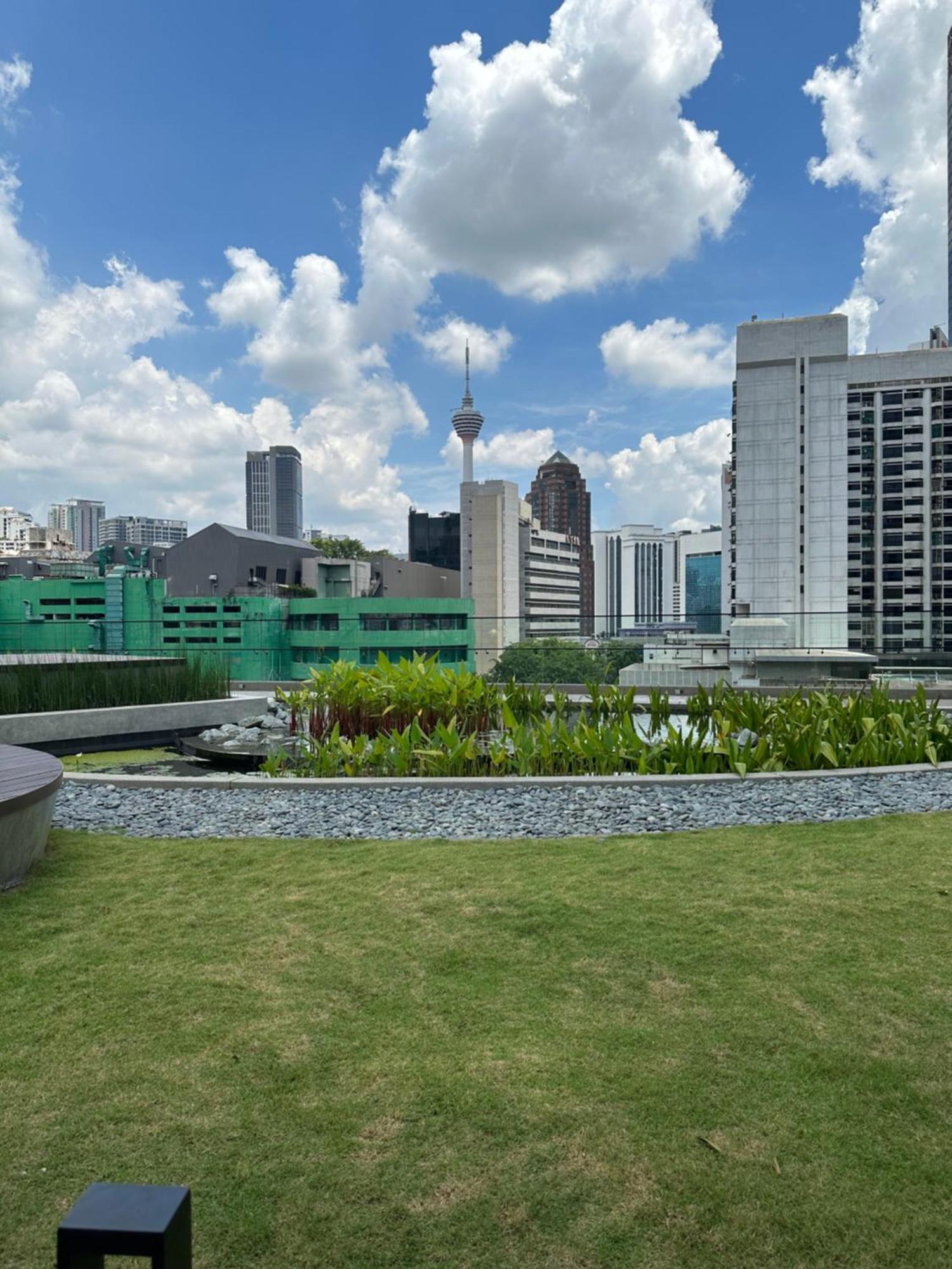 Klcc Suites At Axon Residence クアラルンプール エクステリア 写真