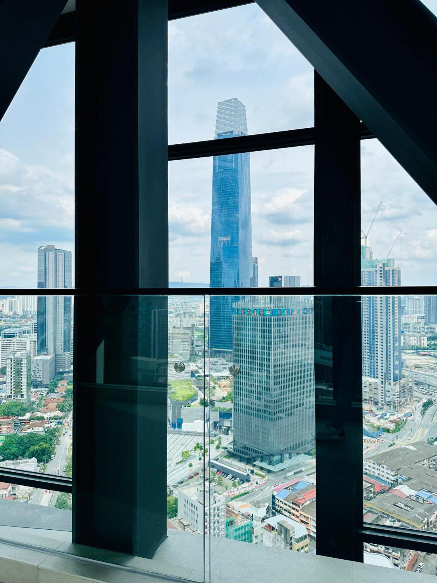 Klcc Suites At Axon Residence クアラルンプール エクステリア 写真